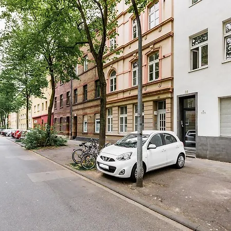 Messe- Und Monteurunterkunft Koeln * Cologne