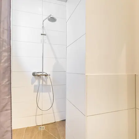 Apartment Messe- Und Monteurunterkunft Köln