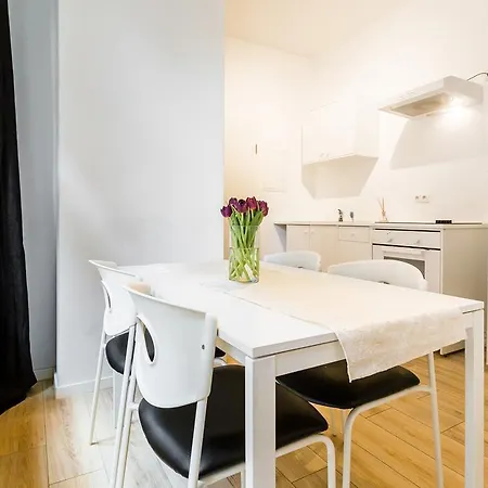 Apartment Messe- Und Monteurunterkunft *