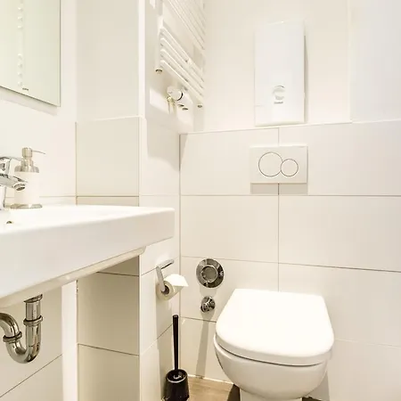 Apartment Messe- Und Monteurunterkunft