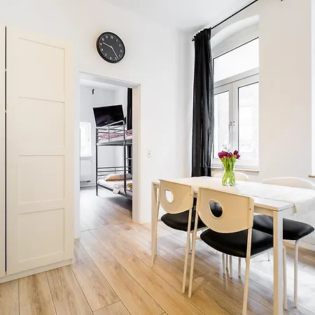 Apartment Messe- Und Monteurunterkunft *