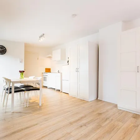 Apartment Messe- Und Monteurunterkunft *